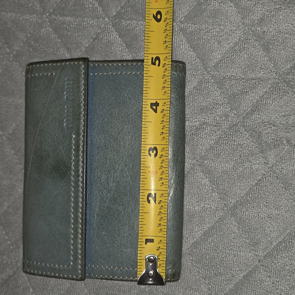 Miu Miu Short Wallet - Picture 6 of 7